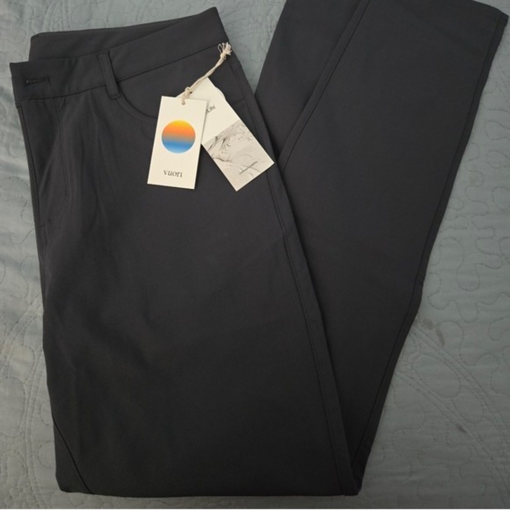 Vuori Meta Pant Size 33 Charcoal Coal